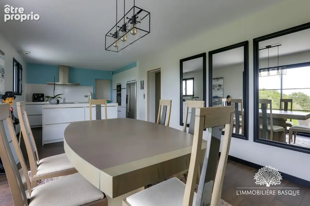 Maison 6 pièces 173 m² à vendre à Ustaritz (64480) - photo 9