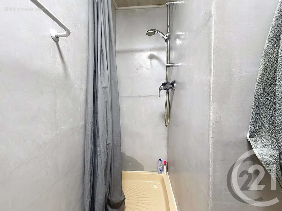 Appartement 28 m² à Sainte-Savine  - photo 2
