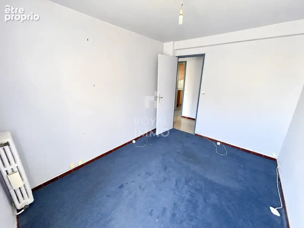 Le Mourillon - T3 avec balcon - proche commerces et commodités - photo 8