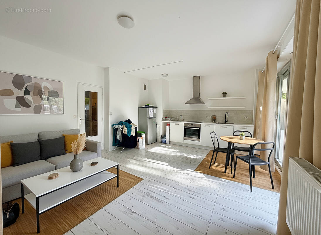 Appartement à SAINT-GRATIEN