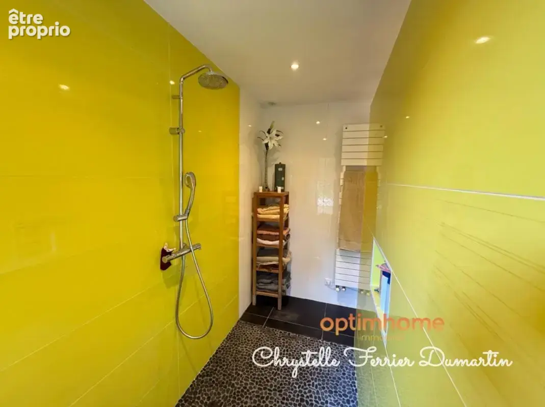 Maison de 206 m2 - 4 chambres - 1 studio indépendant - Piscine - CARBON BLANC - photo 12
