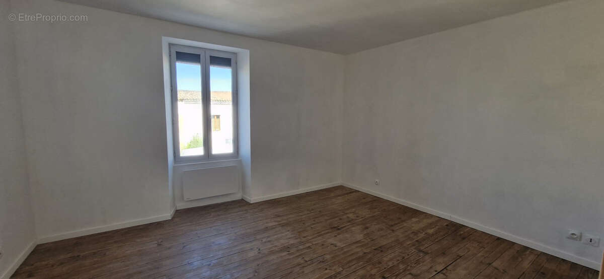 Appartement à MIRAMBEAU