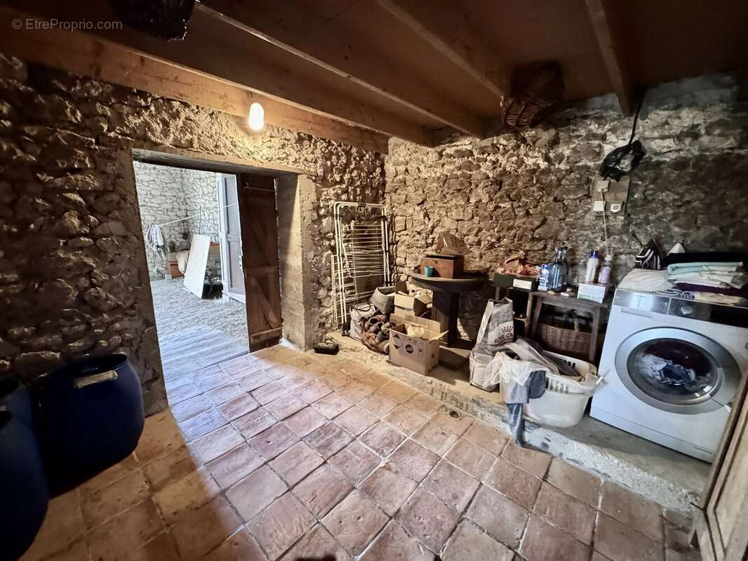 Maison à SIGOULES