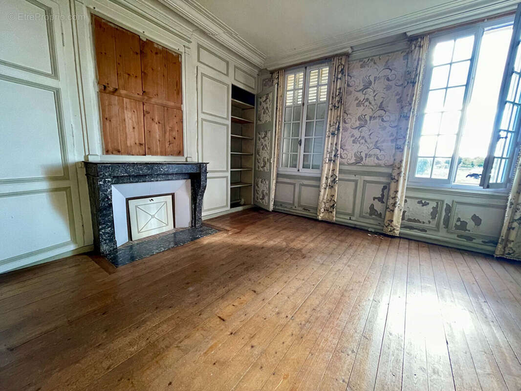 Maison à FRANQUEVILLE-SAINT-PIERRE