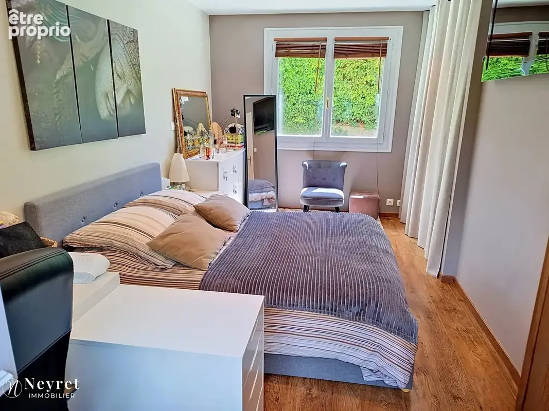 Maison traditionnelle de 140 m2, 7 pièces, 4 chambres sur terrain de 852 m2 - photo 12
