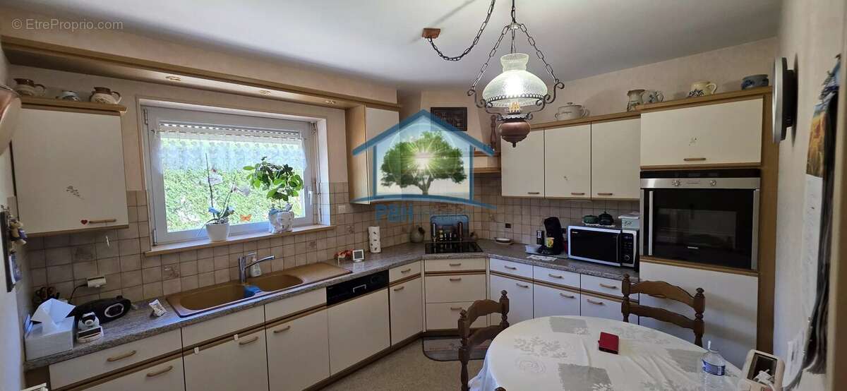 KINGERSHEIM (68) - Maison 114 m² 6 pièces - photo 6