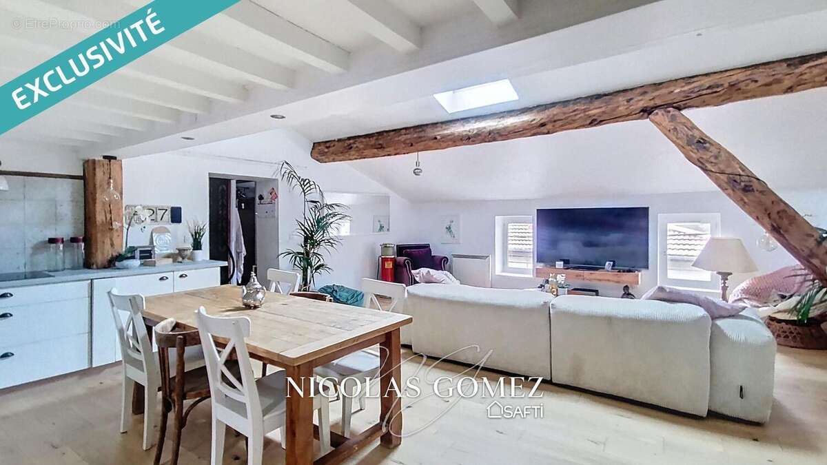 Photo 4 - Appartement à COLLONGES-AU-MONT-D'OR