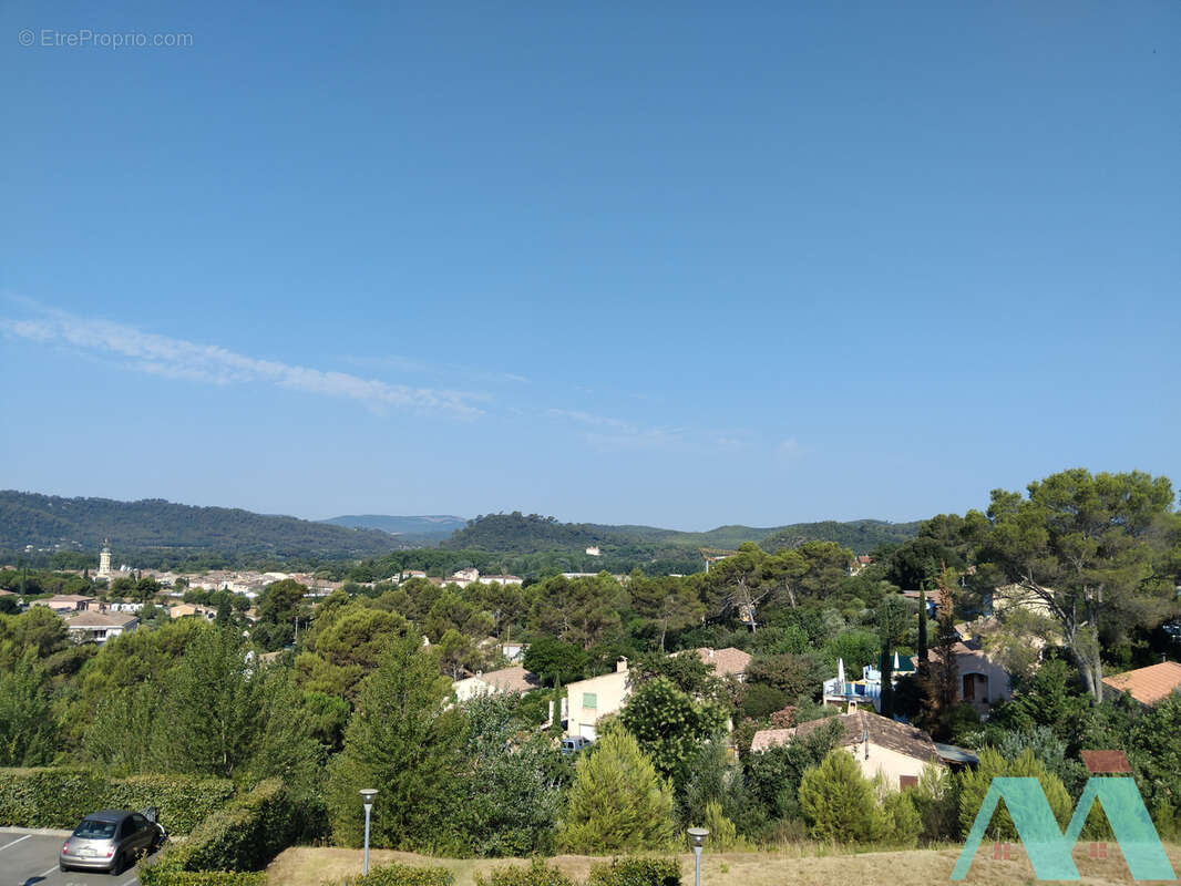 À VENDRE   Appartement T3 de 55 m2 avec terrasse, box et parking   Vidauban - photo 9