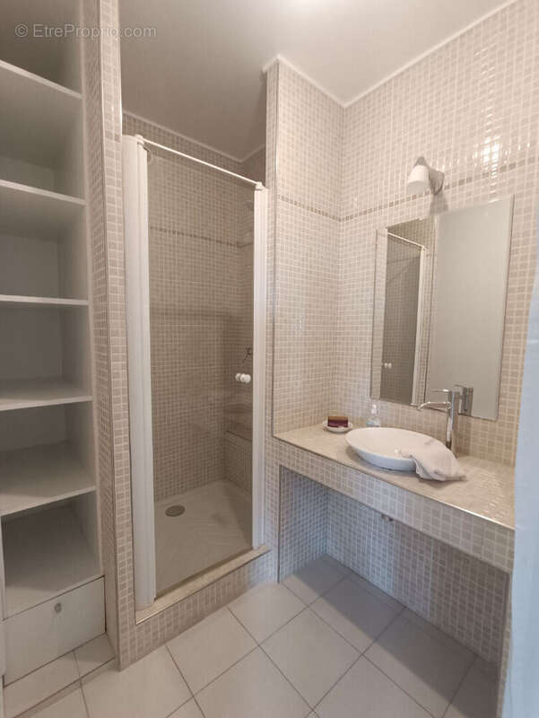 Appartement à FONTENAY-LE-FLEURY