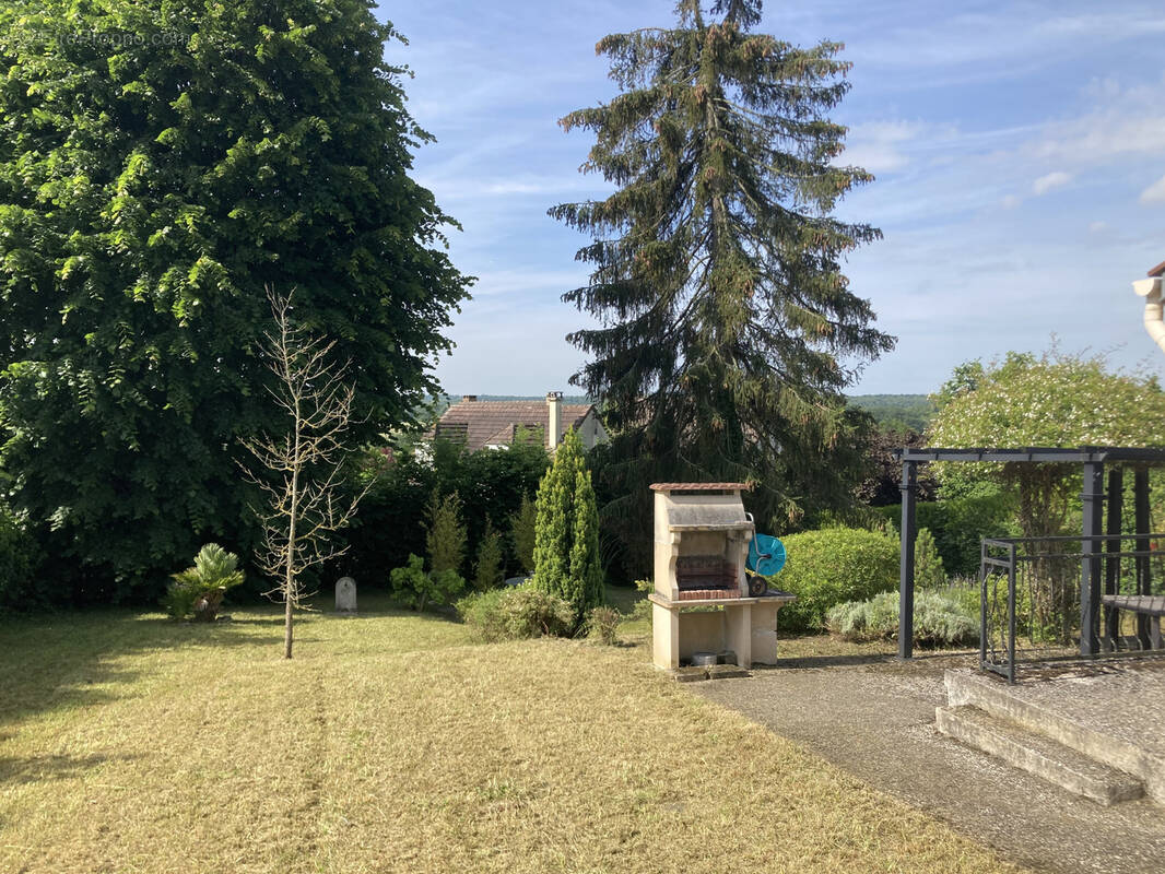 Maison à CHAUMONTEL