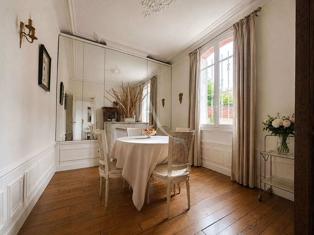 Maison à FONTENAY-SOUS-BOIS