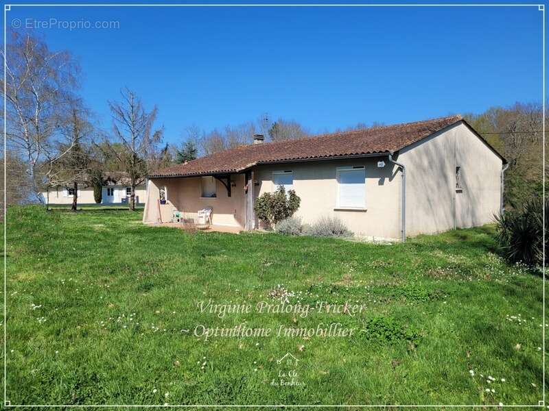 Maison à MARCENAIS