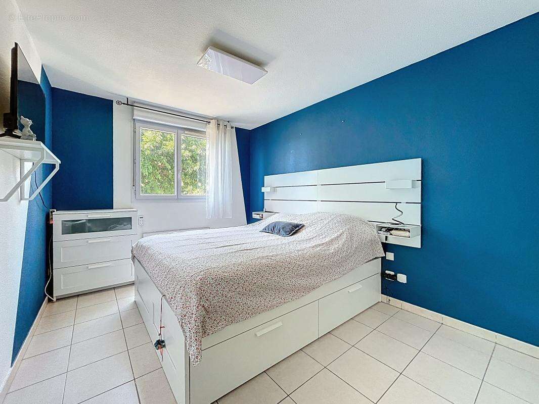 Appartement à GRIGNY
