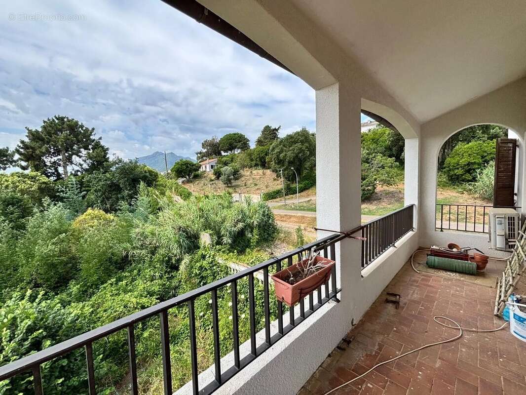 Maison à SANTA-LUCIA-DI-MORIANI