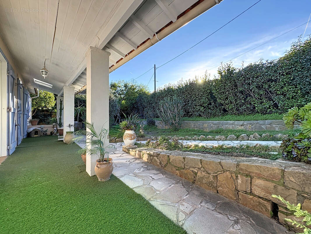 Maison à SAINT-RAPHAEL