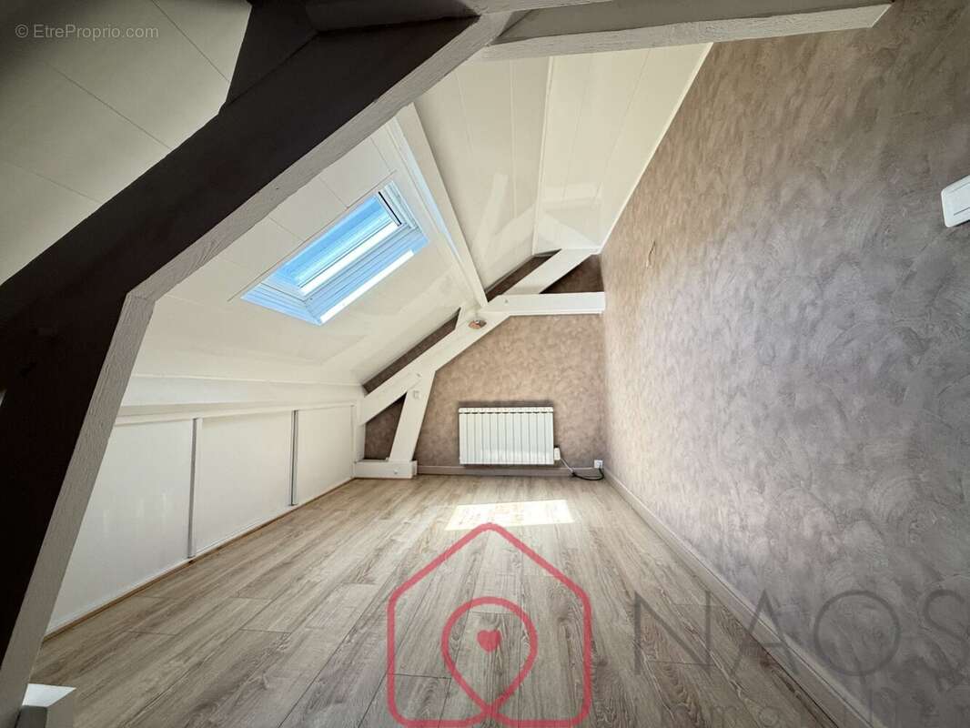 Maison familiale 110 m²  4/5 chambres  Sous-sol complet  Balan - photo 13