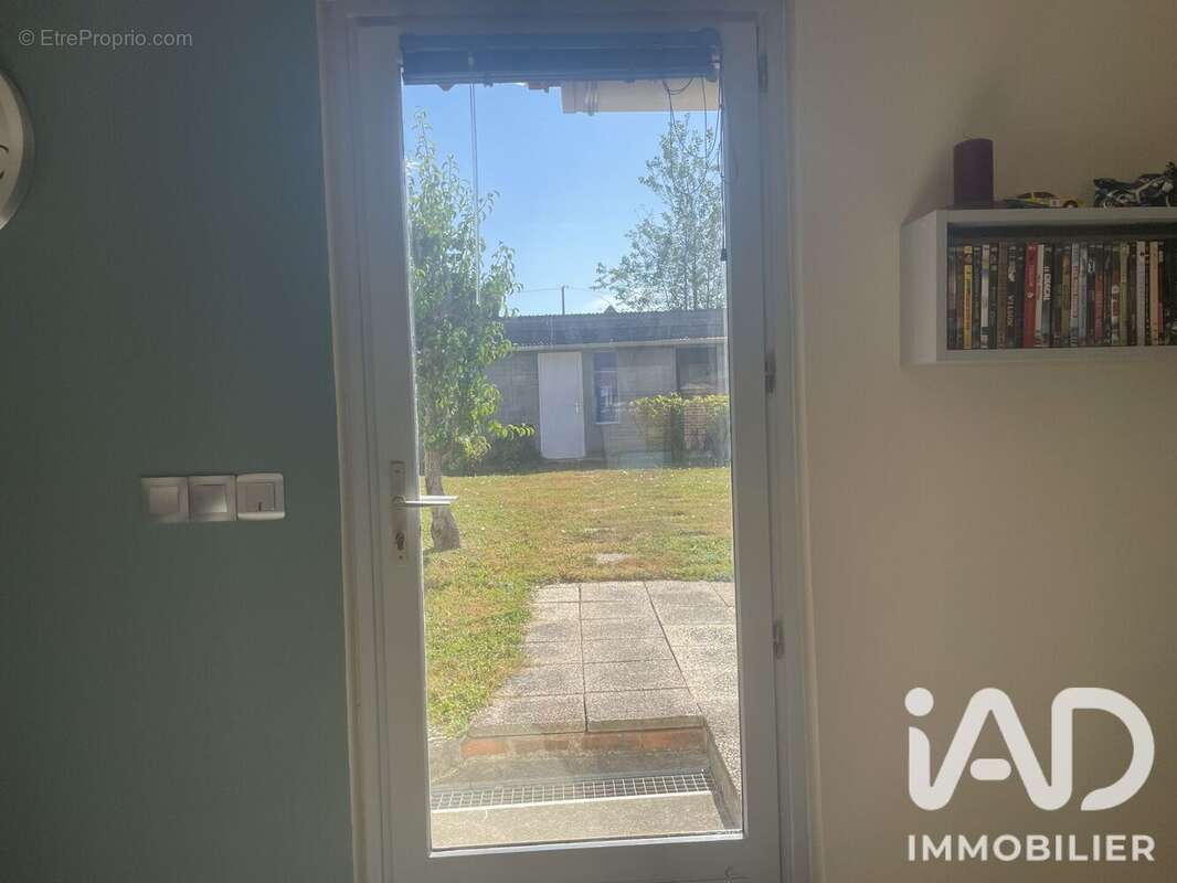 Maison 95 m² à Frunce  - photo 9