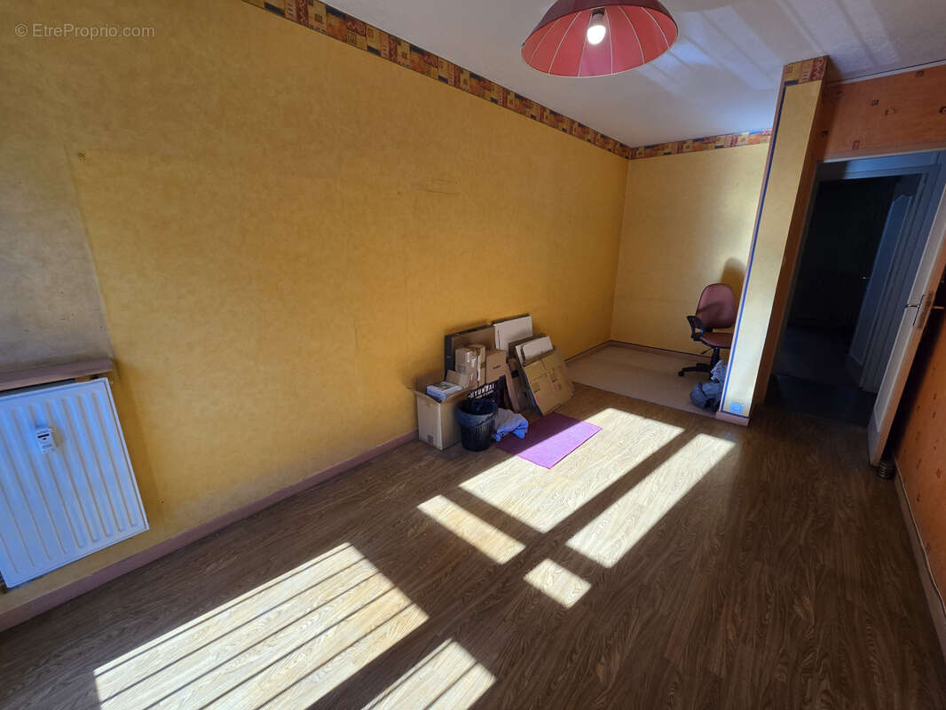 Appartement à LE PONT-DE-CLAIX