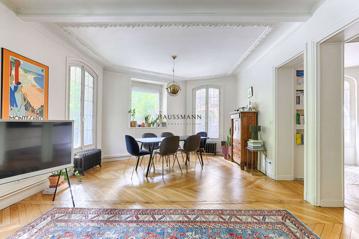 Appartement à PARIS-12E