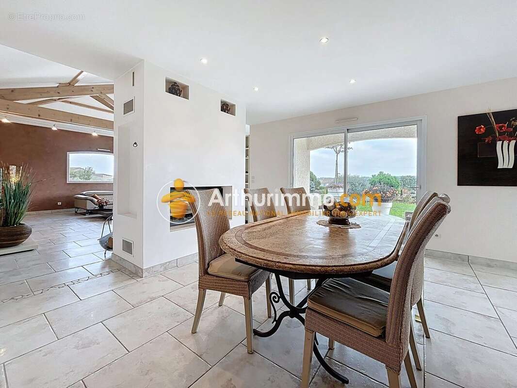 Maison à BOURGOIN-JALLIEU