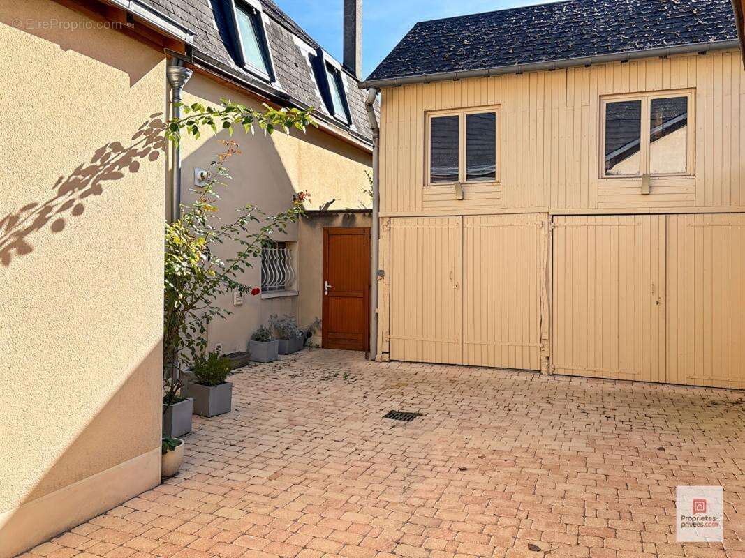 Maison à LA FLECHE