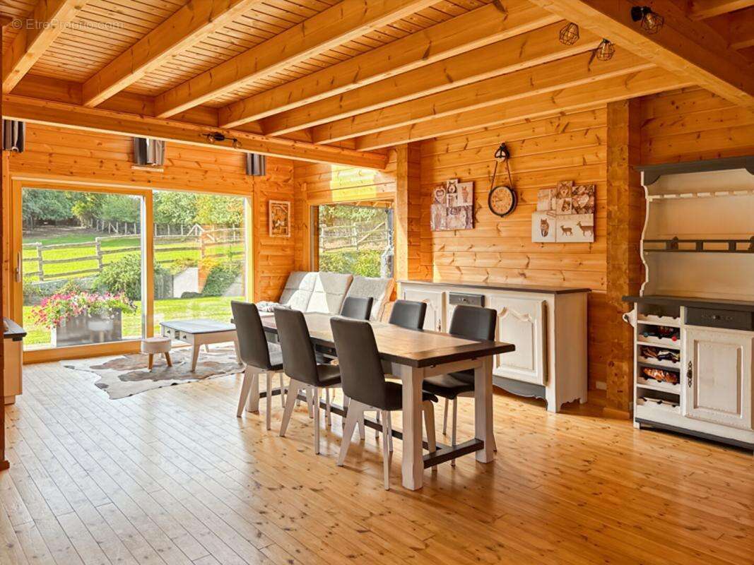 Maison à SOUVIGNE-SUR-SARTHE