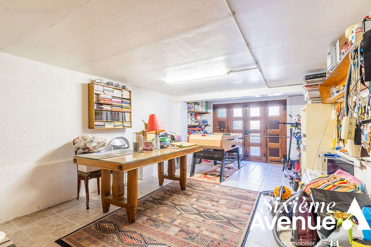 Maison à SAVIGNY-SUR-ORGE