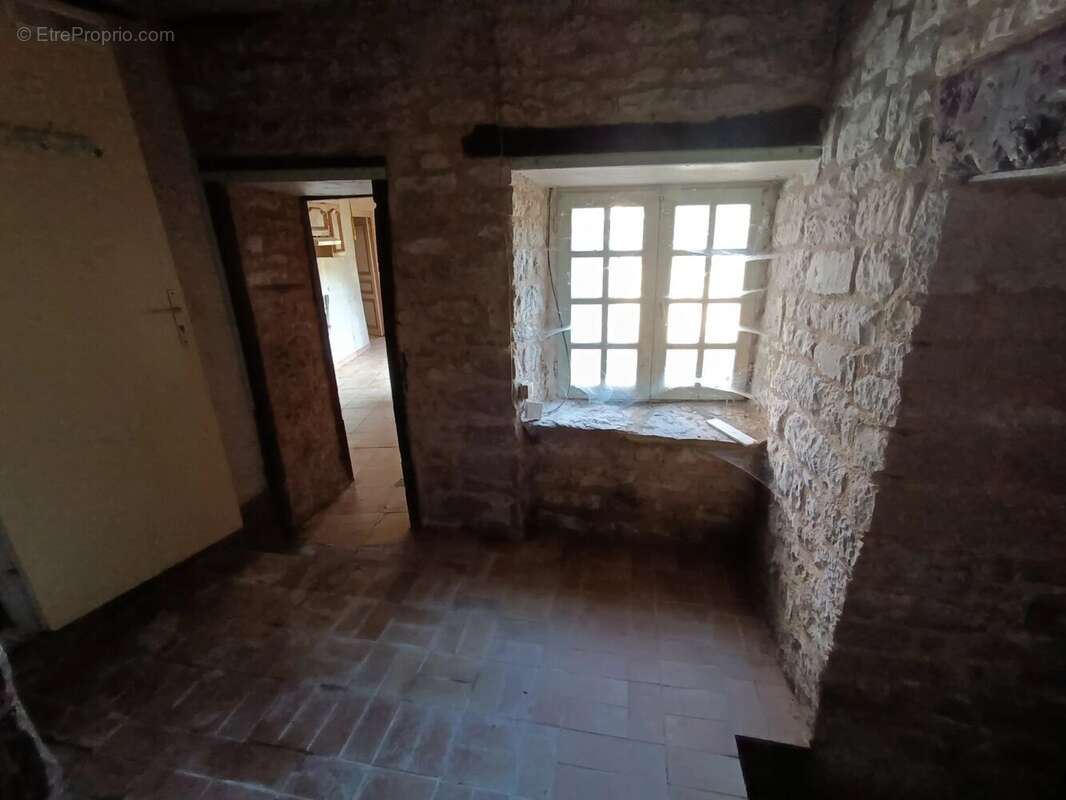 Maison à VILLEFAGNAN