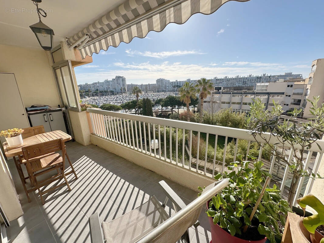 Appartement à CANDILLARGUES