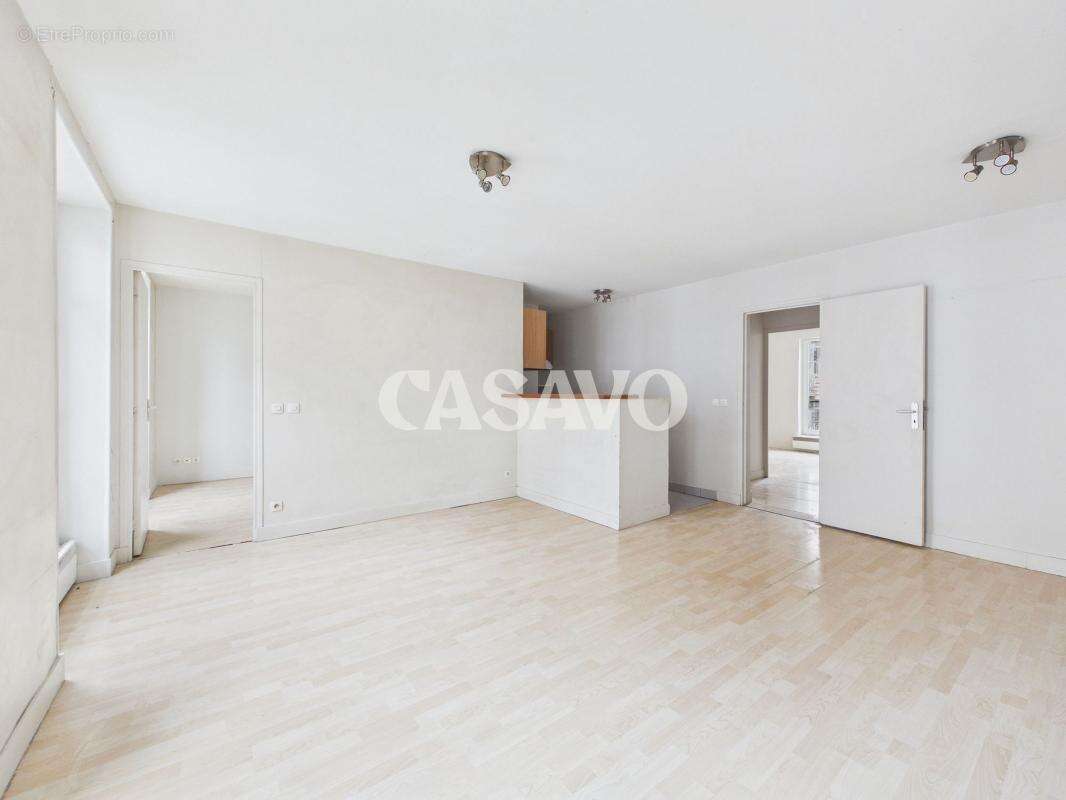 Appartement à PARIS-11E