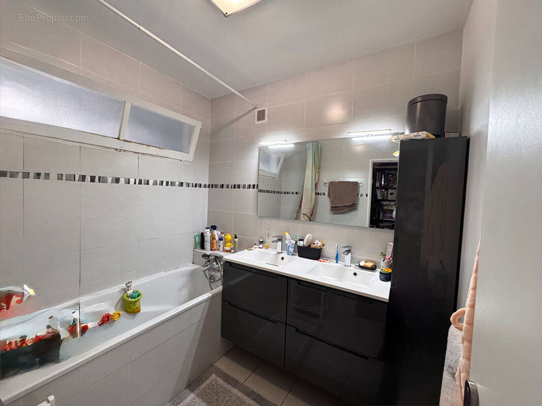 Appartement à MAISONS-LAFFITTE