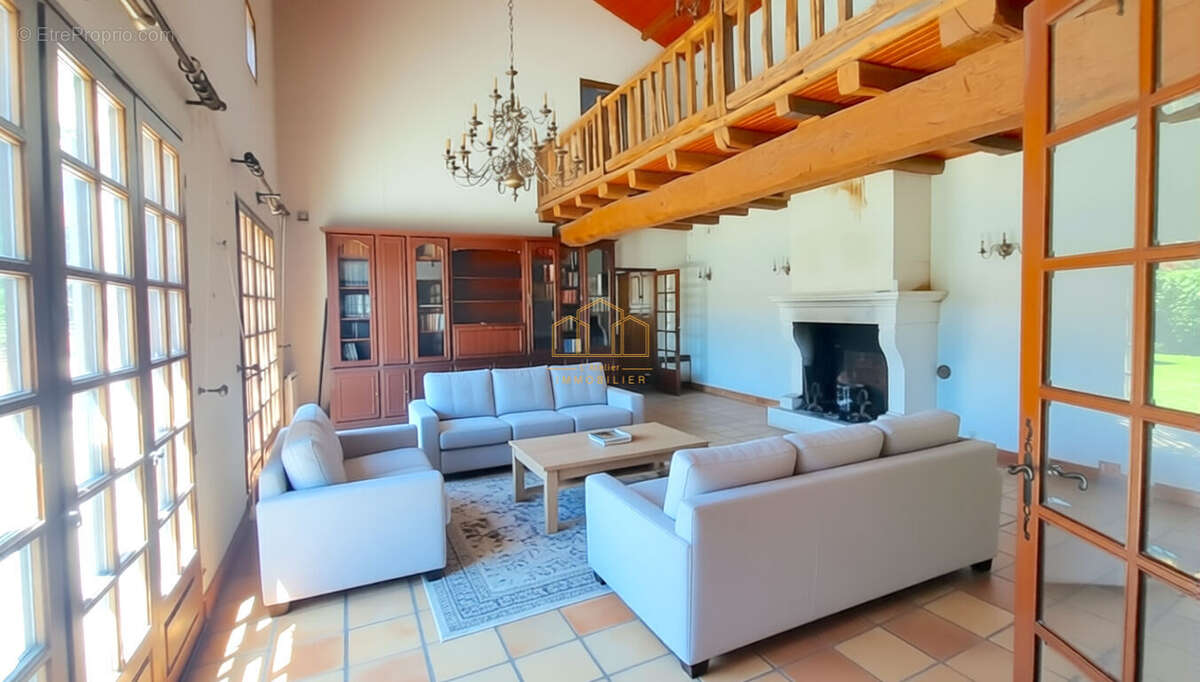 Maison avec garage et grand jardin à vendre à Gujan-Mestras - photo 7
