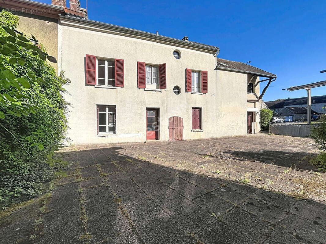 Maison à LUZARCHES