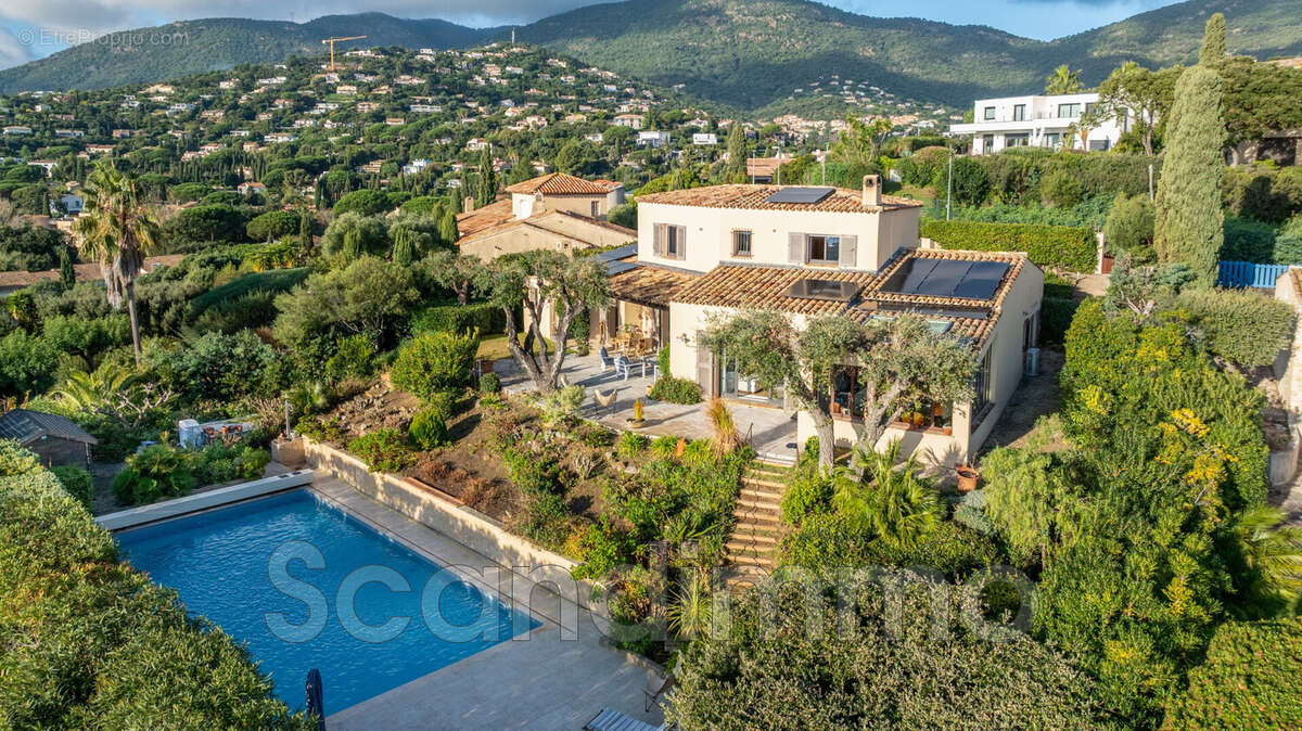 Maison à CAVALAIRE-SUR-MER