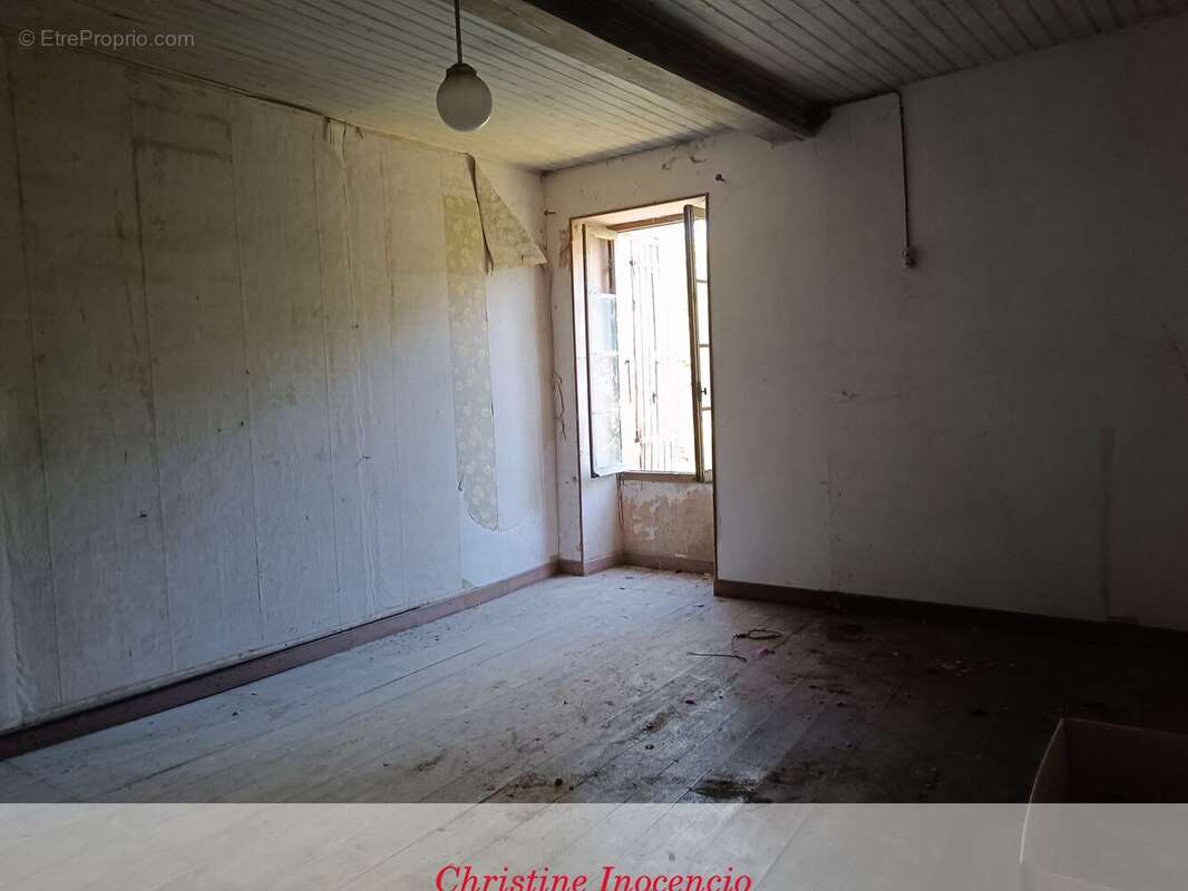Maison 178 m² à Pons  - photo 14