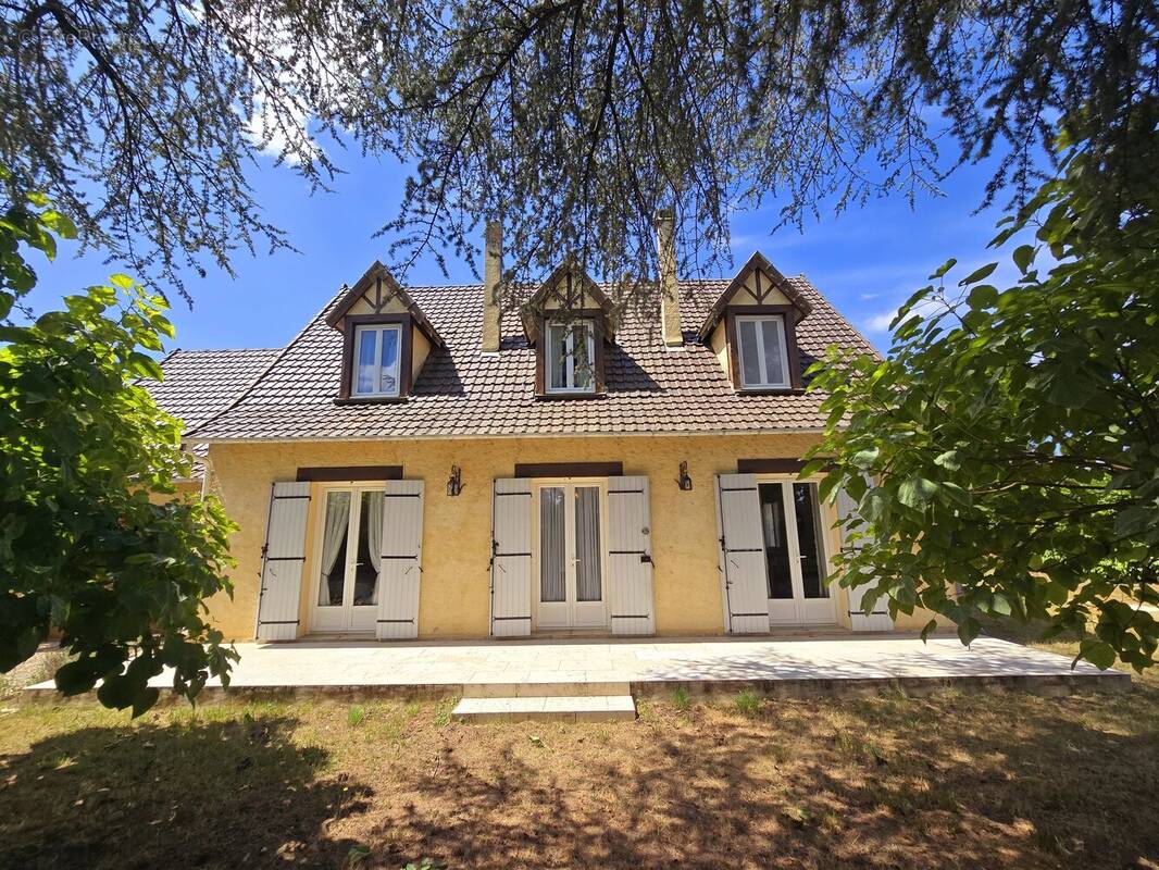 Maison à EYMET