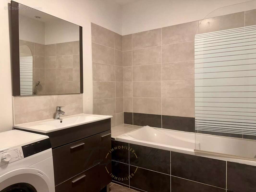 Appartement à LE TEIL