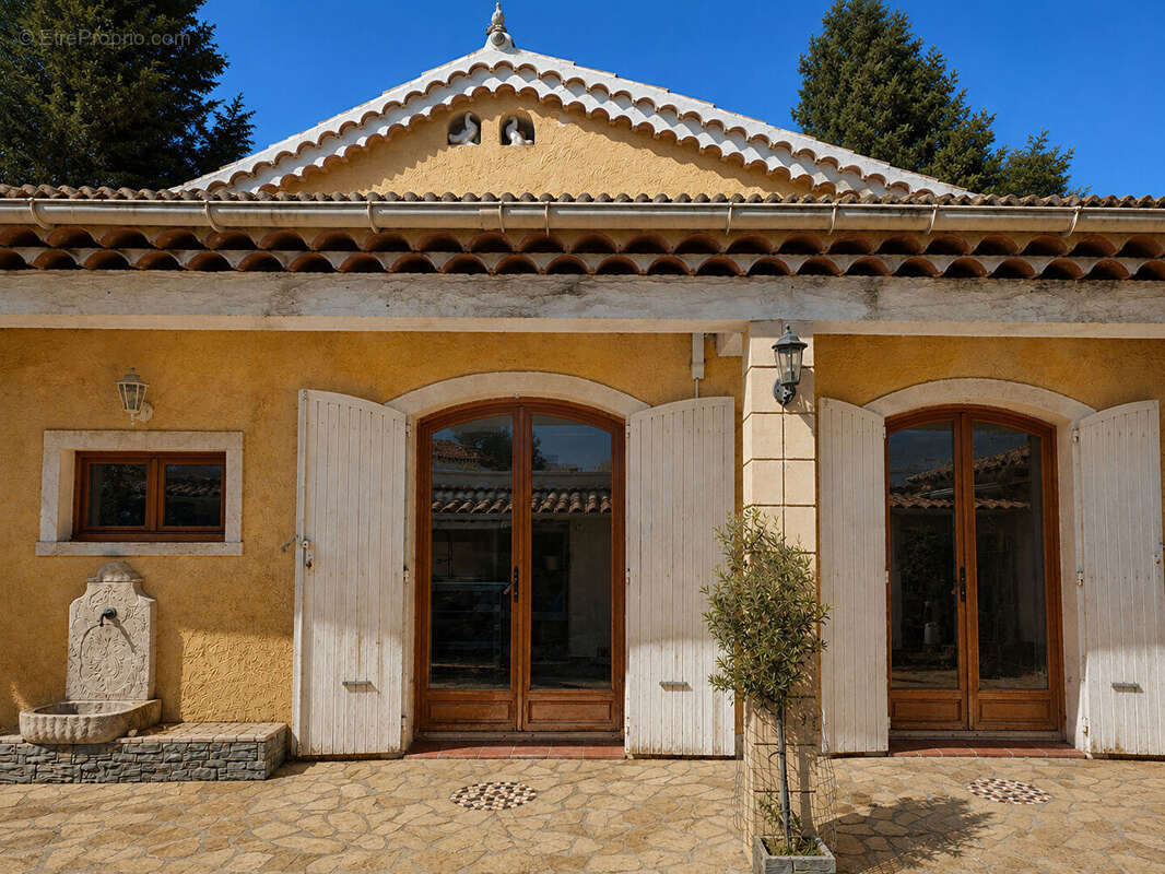 Maison à MARSEILLE-9E