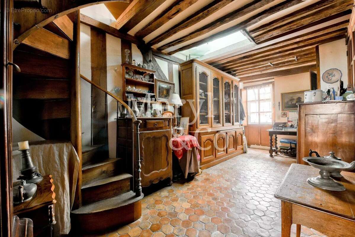 Appartement à PARIS-4E