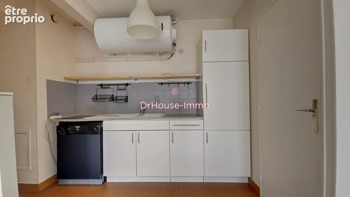 Appartement 44 m² à Paris-20e  - photo 4