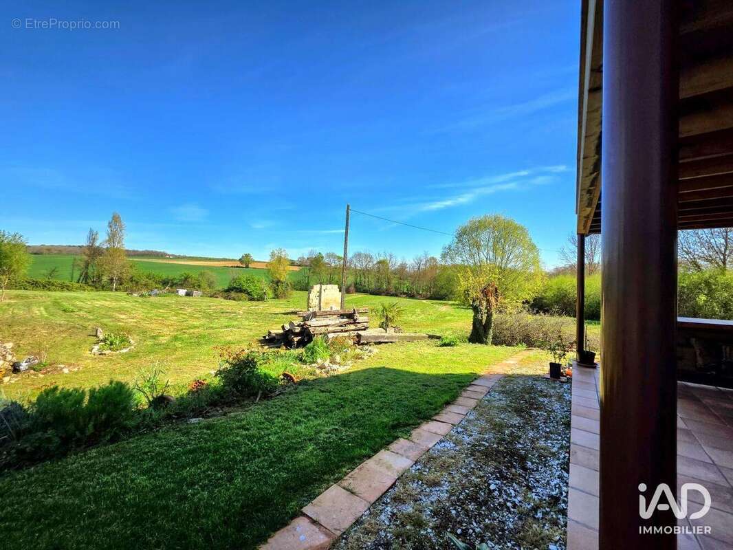 Photo 2 - Maison à SEYCHES