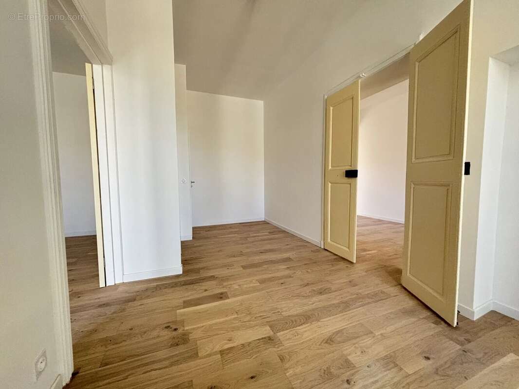 Appartement de caractère de 123 m² au cœur d'Uzès - photo 7