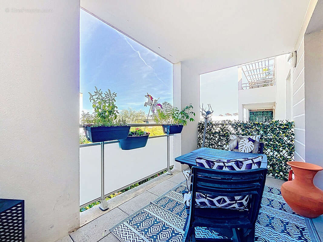 Appartement à GRABELS