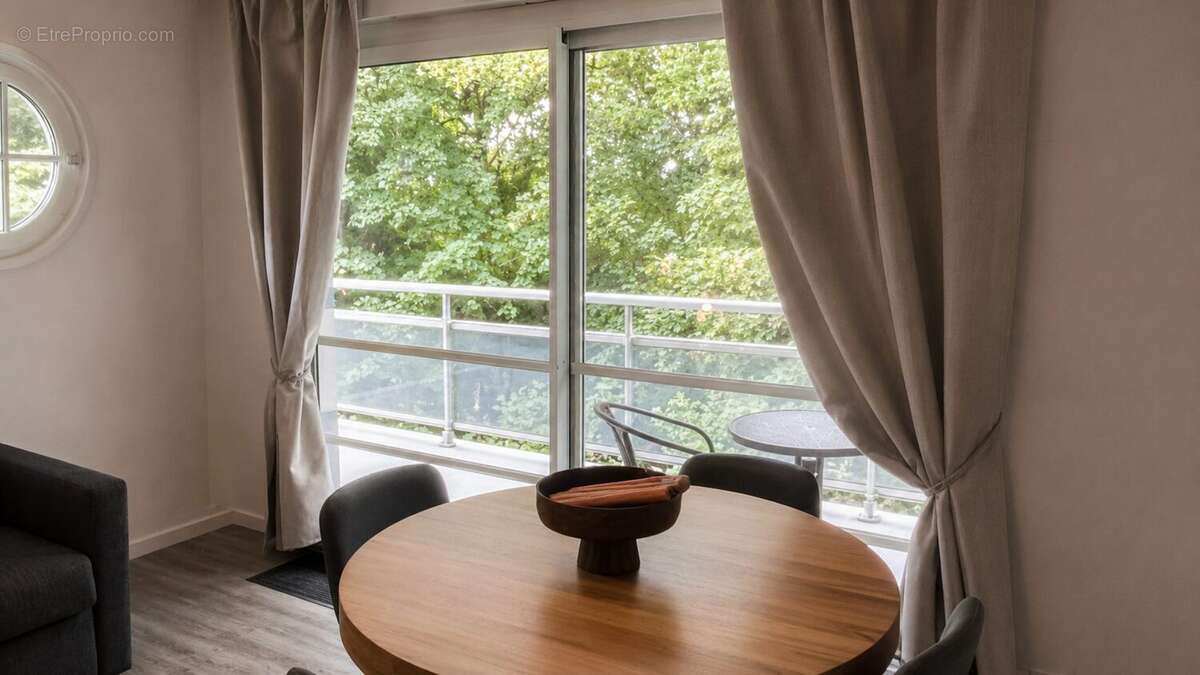 Appartement 47 m² à Mont-Saint-Aignan  - photo 4