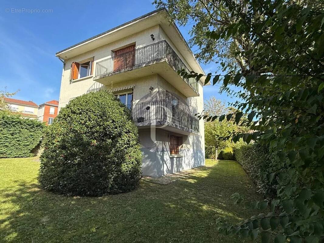 Appartement à SCEAUX