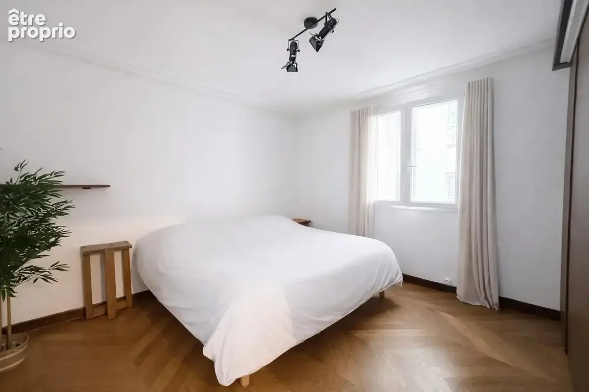 Paris 9ᵉ – Rue Condorcet – Appartement rénové - photo 8