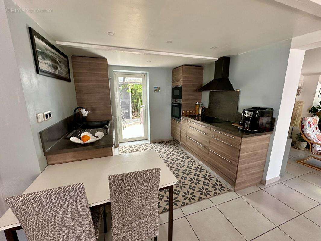 Maison à COURNONTERRAL