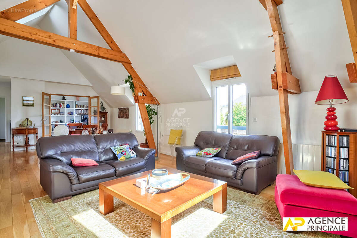 Appartement à MAISONS-LAFFITTE