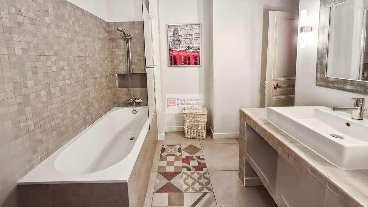 Suresnes centre-ville bas  grande maison d'exception - photo 11