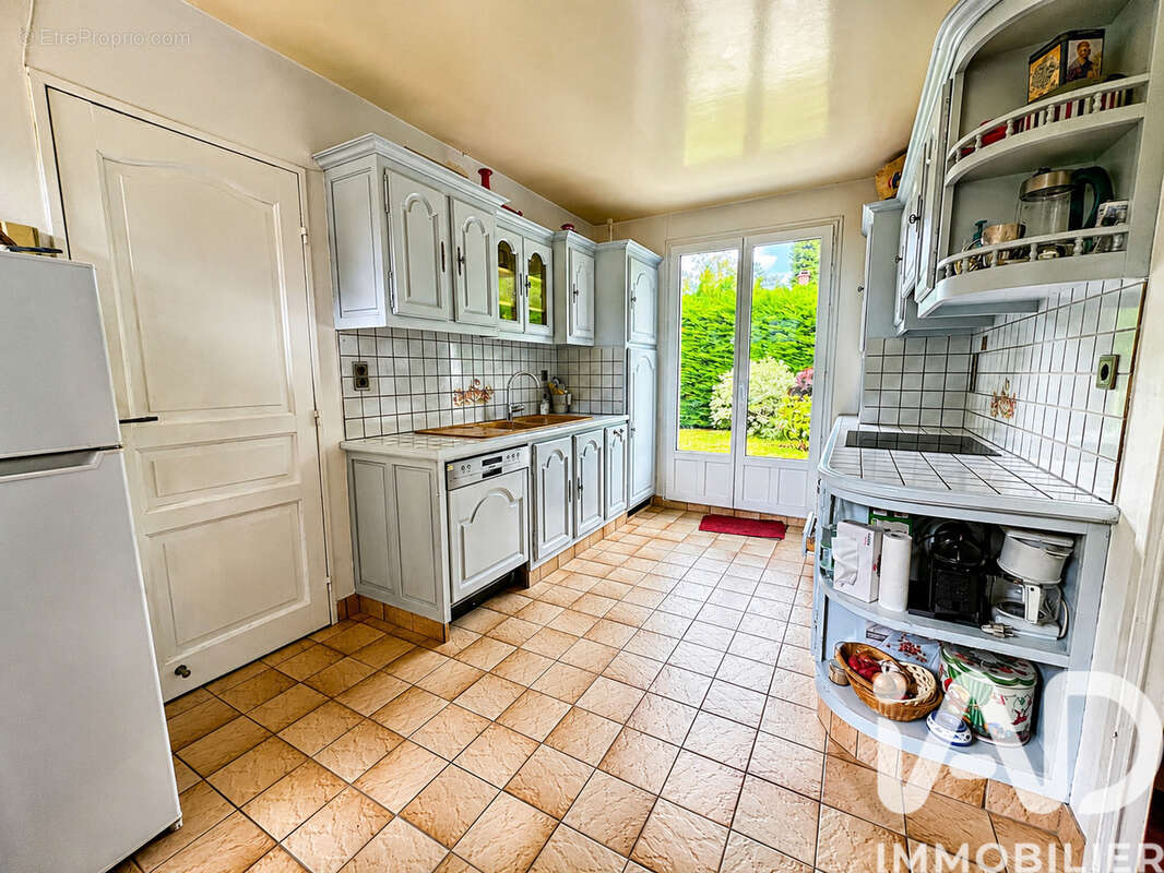 Maison 107 m² à Boissise-Le-Roi  - photo 2